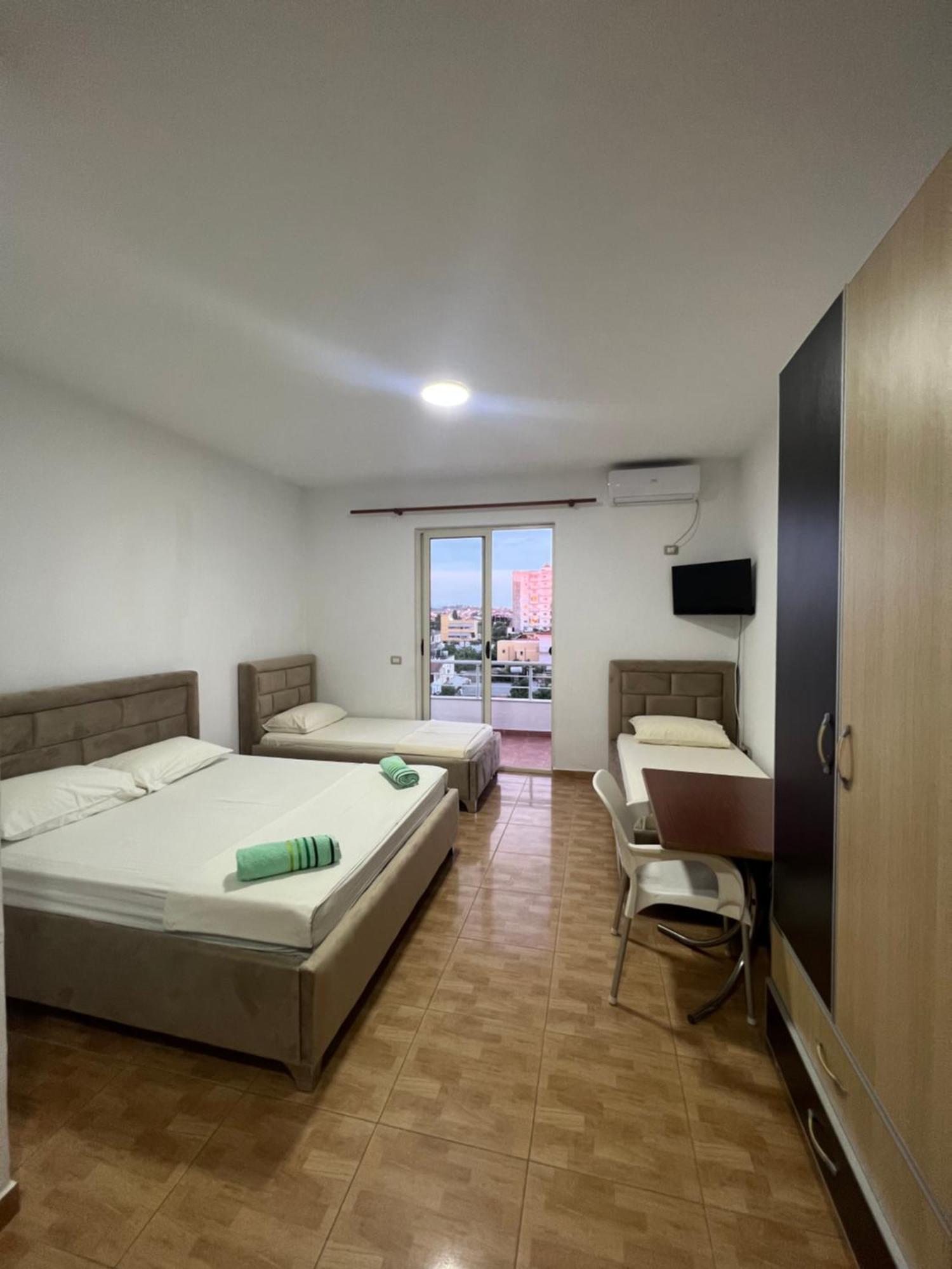 Guesthouse Cami Durres Exterior photo