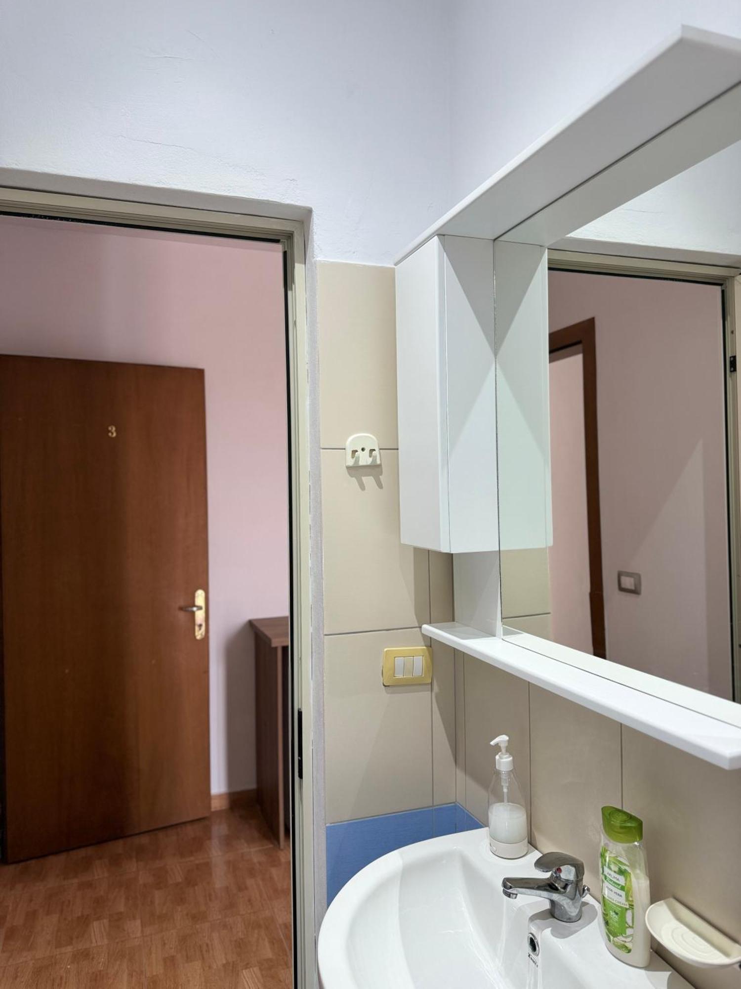 Guesthouse Cami Durres Exterior photo