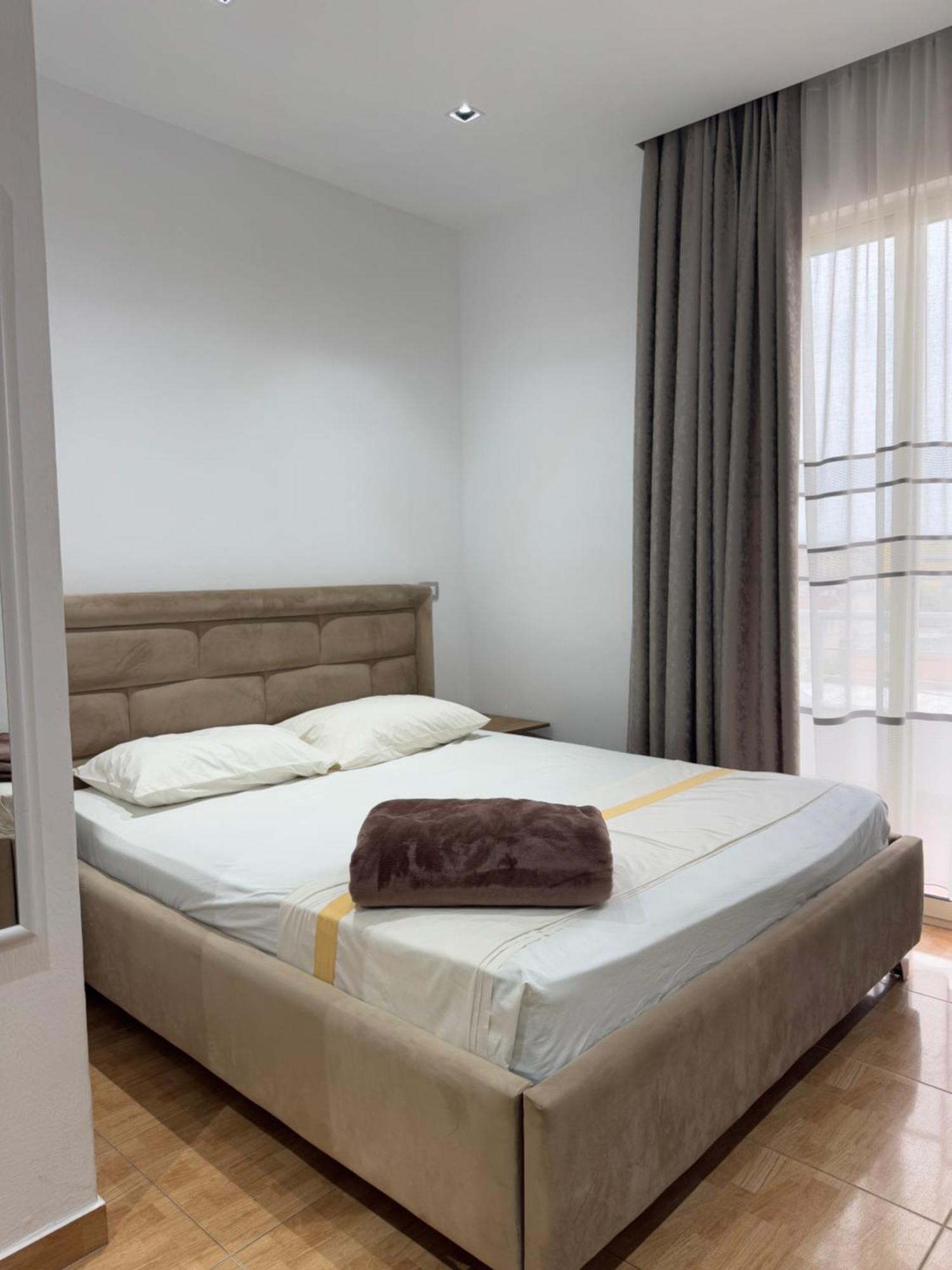 Guesthouse Cami Durres Exterior photo