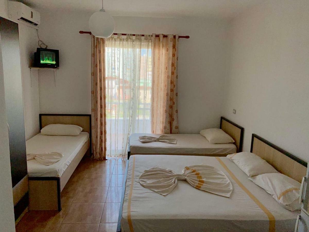 Guesthouse Cami Durres Exterior photo